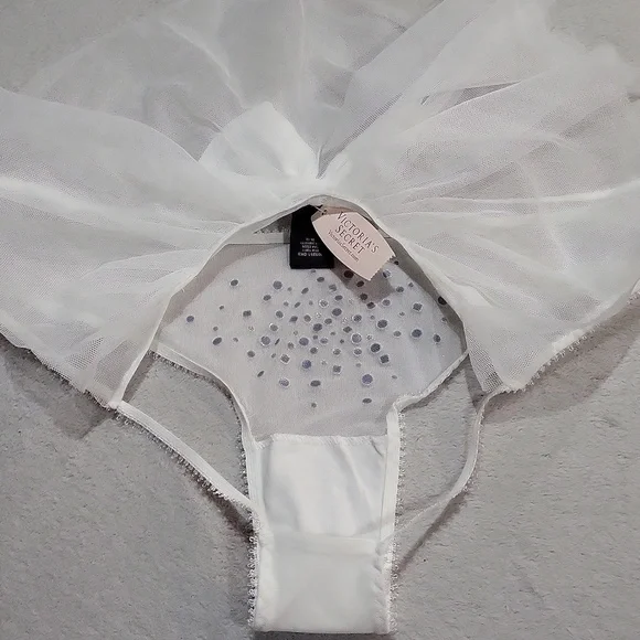 Victoria's Secret Sexy Little Things Undies - Picture 6 of 14